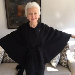 Fleece cape with tie belt